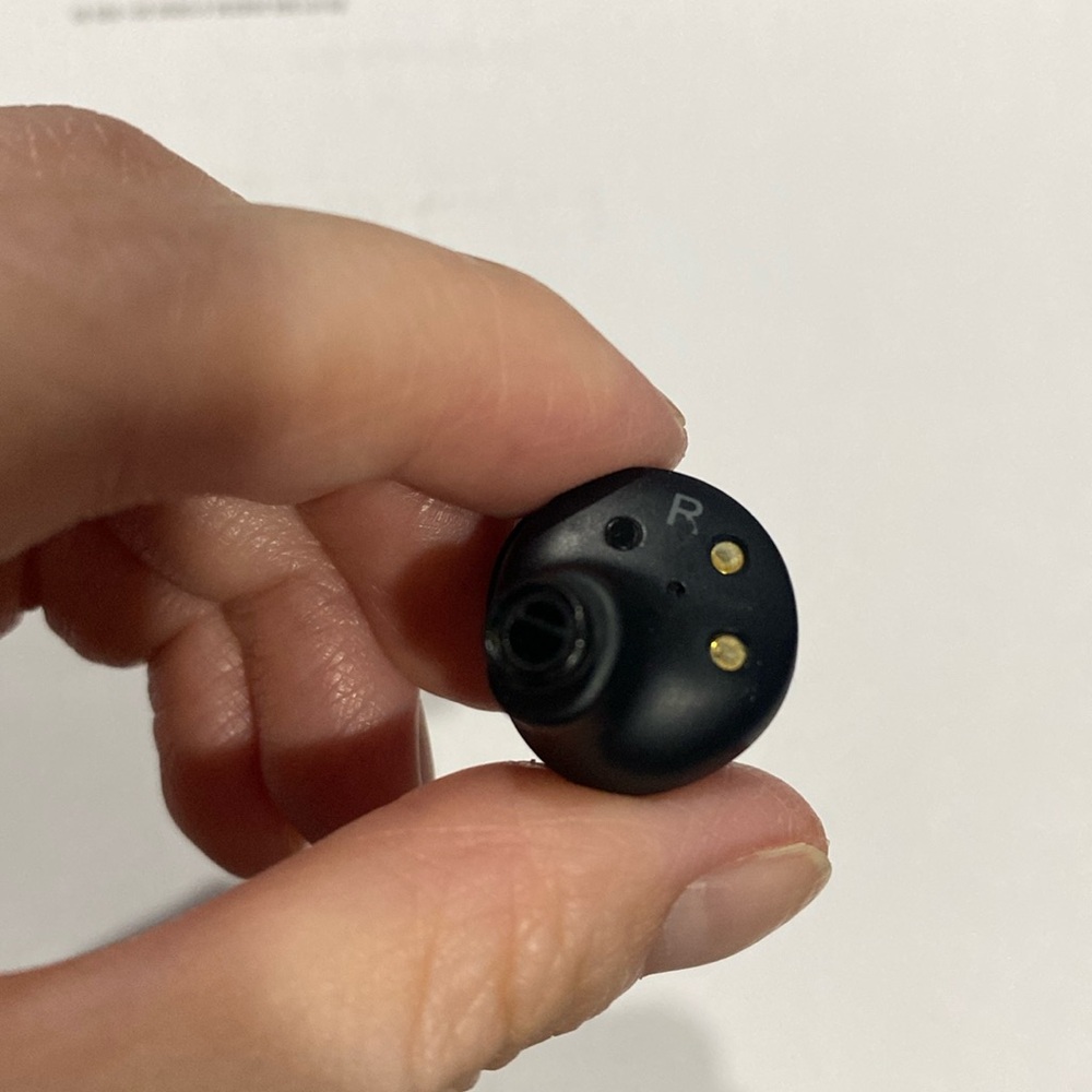 Samsung galaxy buds headset 2019 BLK SM-R170*READ - Picture 7 of 7